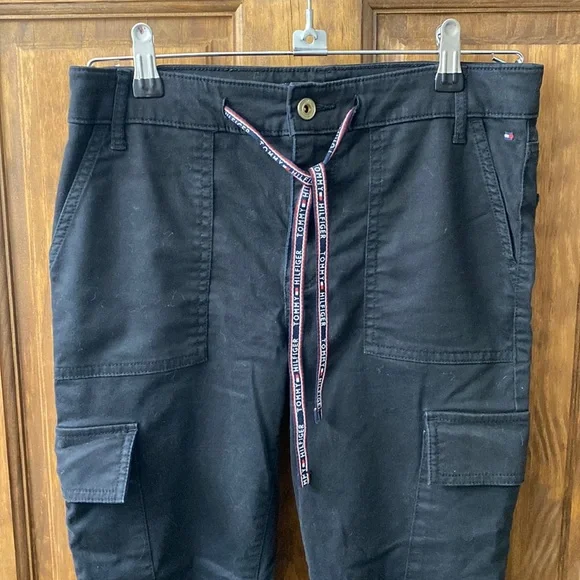 Tommy Hilfiger Women’s Black Skinny Cargo Pants Size 4 - Picture 3 of 5